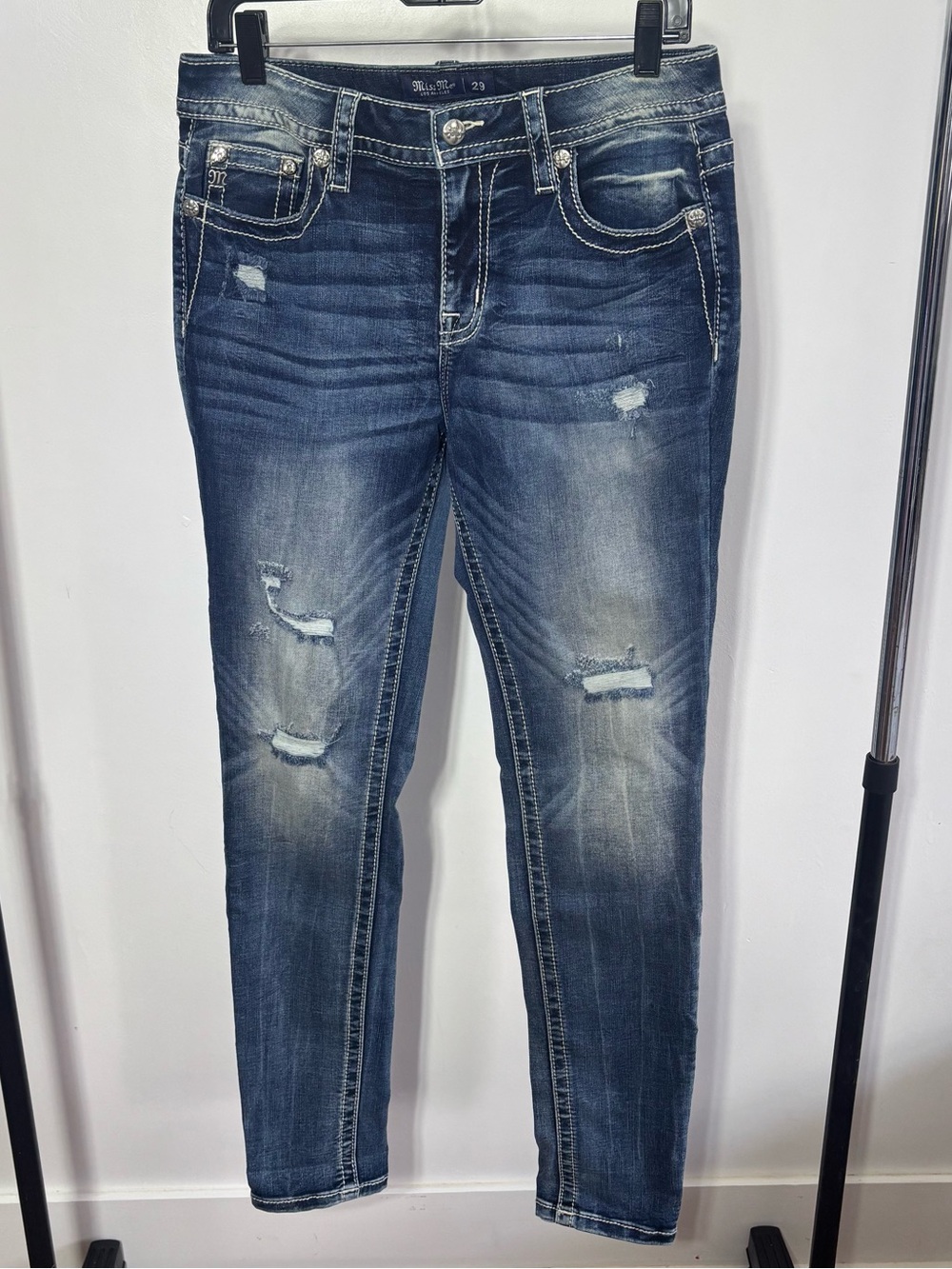 Miss Me Curvy Skinny Jeans 29 Distressed Rhinestone Medium Wash